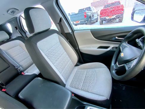 Certified 2022 Chevrolet Equinox LS image 24