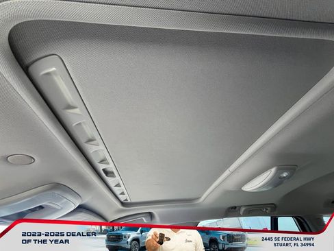 Used 2018 Volvo V60 T5 Cross Country w/ Convenience Package image 31