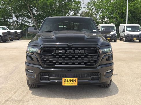 New 2026 RAM 1500 Express AWD/4WD image 8