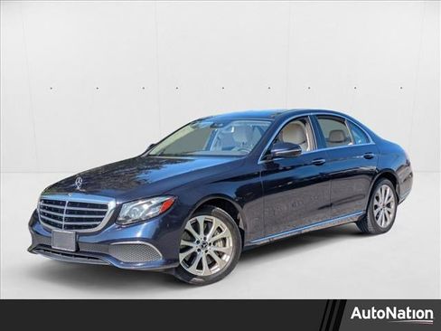 Used 2019 Mercedes-Benz E 450 4MATIC Sedan image 1