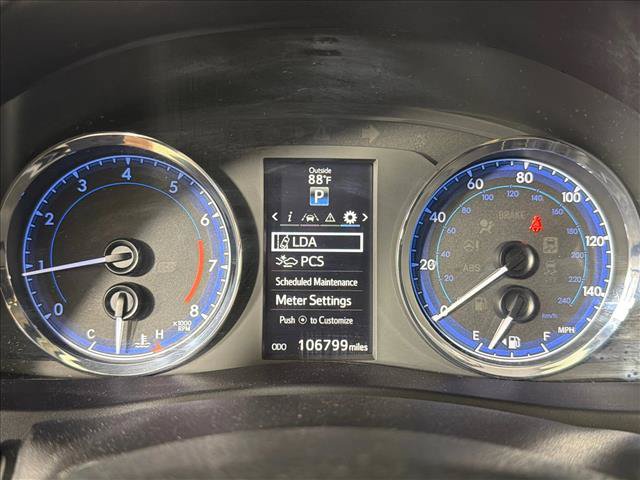 Used 2018 Toyota Corolla SE FWD image 26