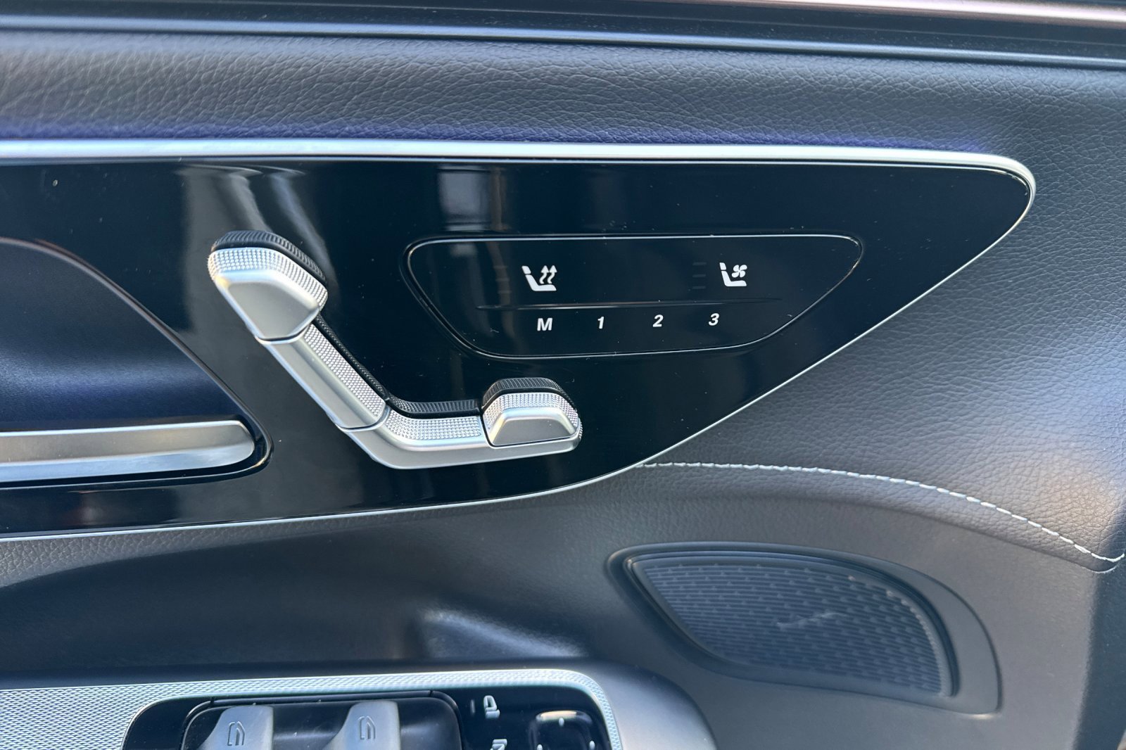 Certified 2026 Mercedes-Benz EQE 320+ SUV image 14