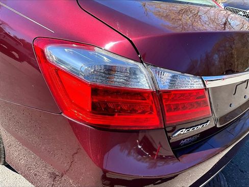 Used 2013 Honda Accord EX-L image 28