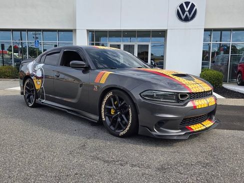 Used 2022 Dodge Charger Scat Pack RWD image 1