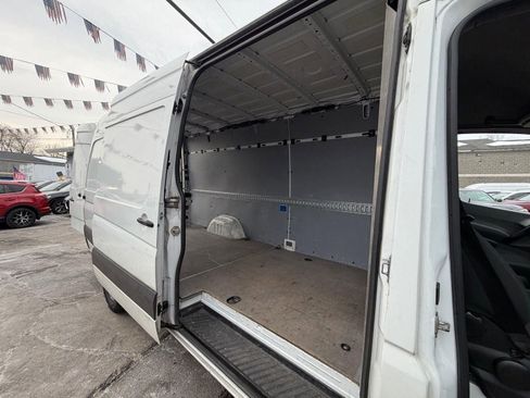 Used 2017 Freightliner Sprinter 2500 image 9