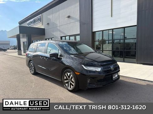Used 2025 Honda Odyssey EX-L image 1