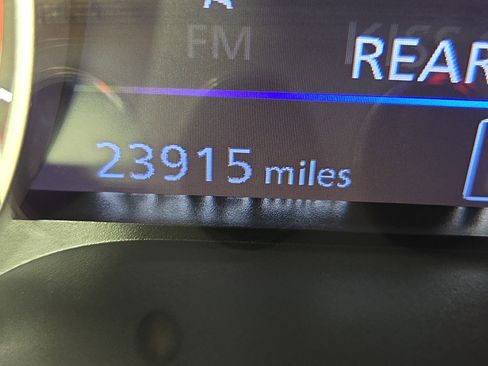 Used 2023 Nissan Altima 2.5 SV image 18