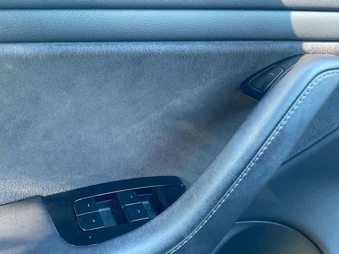 Used 2018 Tesla Model 3 Mid Range image 14