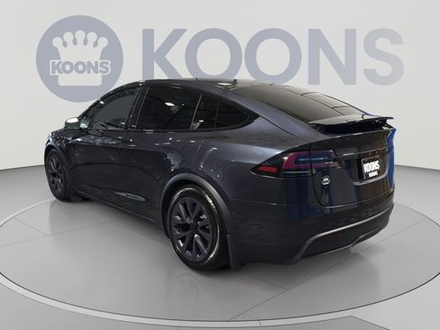 Used 2023 Tesla Model X AWD/4WD image 4