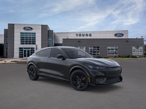 New 2025 Ford Mustang Mach-E GT image 7