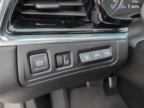 Used 2020 Cadillac XT6 Sport w/ Platinum Package image 18