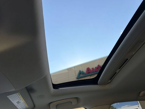 Used 2019 Buick Encore Essence w/ Experience Buick Package FWD image 26