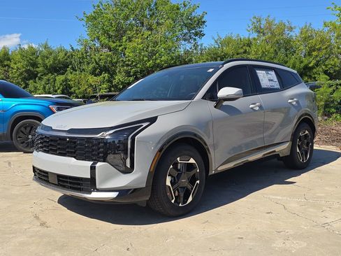 New 2026 Kia Sportage SX FWD image 4