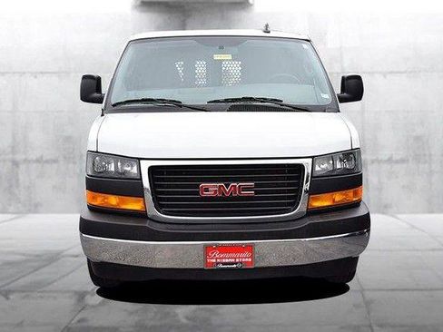 Used 2024 GMC Savana 2500 w/ Driver Convenience Package image 4