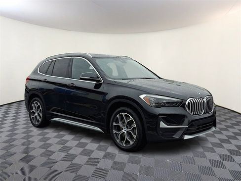 Used 2021 BMW X1 xDrive28i w/ Convenience Package image 1