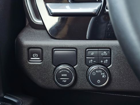 Used 2023 Chevrolet Silverado 1500 LT w/ Texas Edition Plus image 49