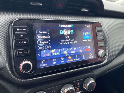 Used 2023 Nissan Kicks SV image 18