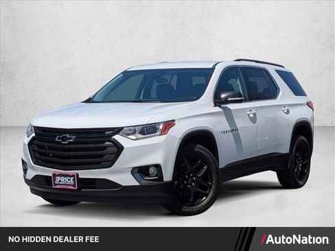 Used 2020 Chevrolet Traverse LT FWD image 1