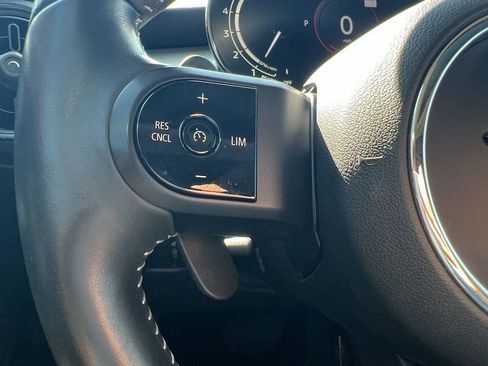 Used 2022 MINI Cooper S w/ Premium Package image 18