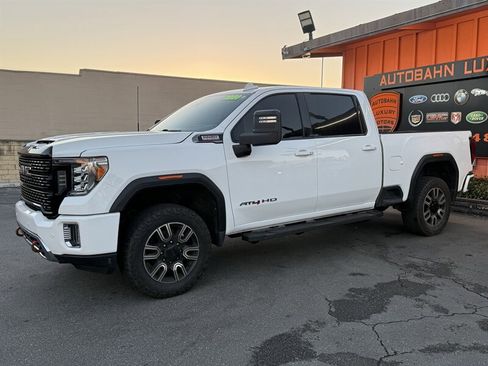 Used 2020 GMC Sierra 2500 AT4 AWD/4WD image 4