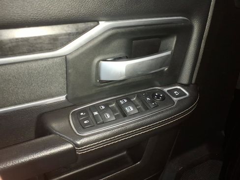 Used 2019 RAM 2500 Big Horn AWD/4WD image 16