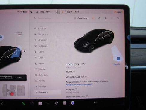 Used 2018 Tesla Model 3 Long Range image 37