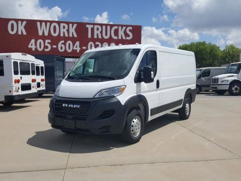 Used 2023 RAM ProMaster 2500 image 3