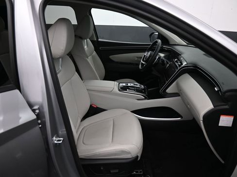 Certified 2022 Hyundai Tucson Limited image 25