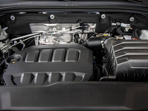 New 2026 Volkswagen Atlas SE FWD image 10