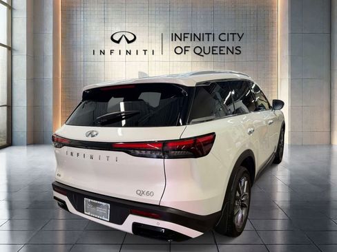 Used 2024 INFINITI QX60 Luxe w/ Vision Package AWD/4WD image 7
