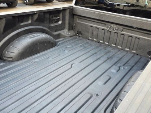 Used 2022 Ford F250 Platinum w/ Tremor Off-Road Package AWD/4WD image 32