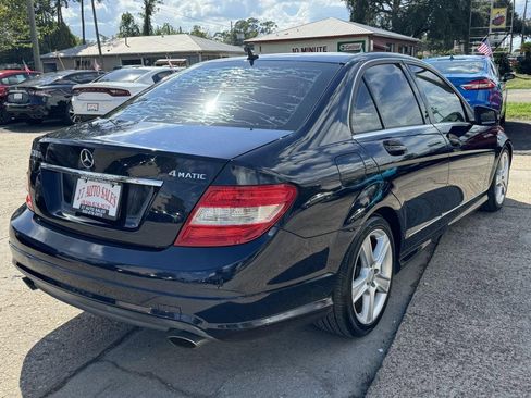 Used 2011 Mercedes-Benz C 300 4MATIC Sedan image 5