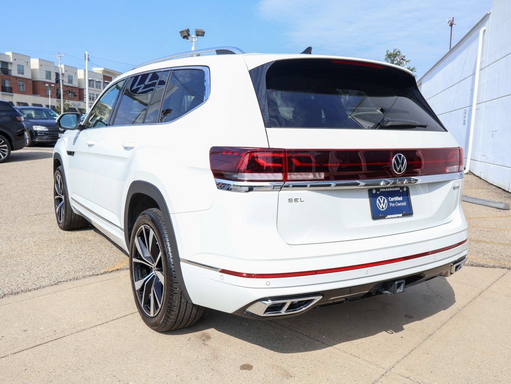Certified 2026 Volkswagen Atlas SEL Premium R-Line AWD/4WD image 3
