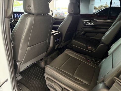 Used 2021 Chevrolet Tahoe Z71 AWD/4WD image 16