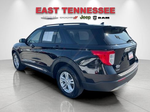 Used 2023 Ford Explorer XLT w/ Equipment Group 202A AWD/4WD image 5