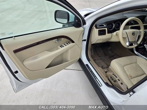 Used 2013 Volvo XC70 3.2 Premier Plus image 10