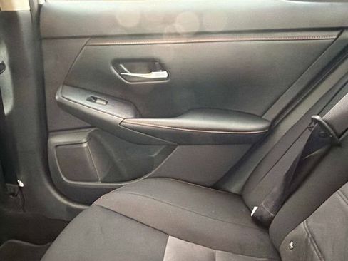 Used 2024 Nissan Sentra SR FWD image 15