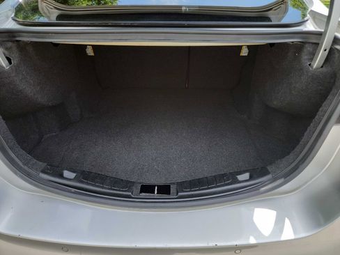 Used 2017 Ford Fusion SE w/ Fusion SE Technology Package FWD image 29