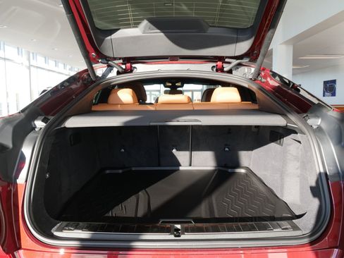 New 2026 BMW X6 xDrive40i image 13