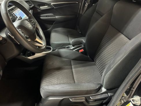 Used 2018 Honda Fit EX image 13
