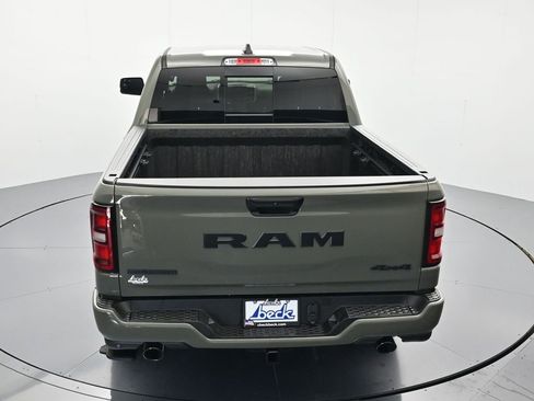 New 2026 RAM 1500 4x4 Crew Cab image 32