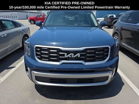 Certified 2023 Kia Telluride S w/ S Sunroof Package AWD/4WD image 9