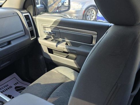 Used 2017 RAM 1500 Classic SLT image 17