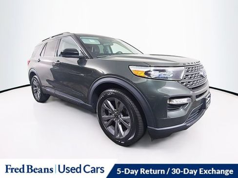 Used 2023 Ford Explorer XLT w/ Equipment Group 202A AWD/4WD image 1