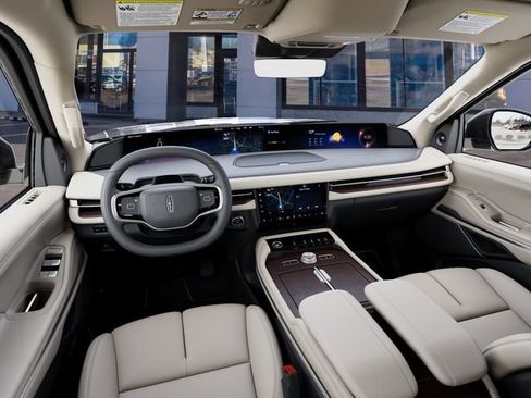 New 2027 Lincoln Navigator Premiere AWD/4WD image 10