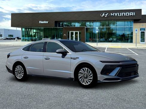 New 2026 Hyundai Sonata SEL FWD image 10