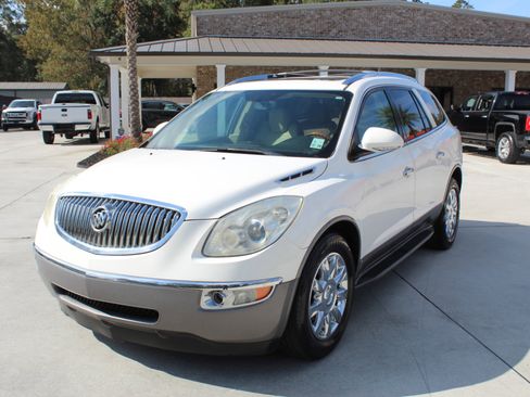 Used 2011 Buick Enclave CXL image 20