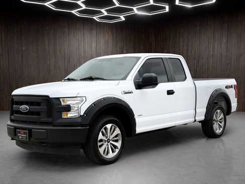 Used 2017 Ford F150 XL w/ Equipment Group 101A Mid AWD/4WD image 7