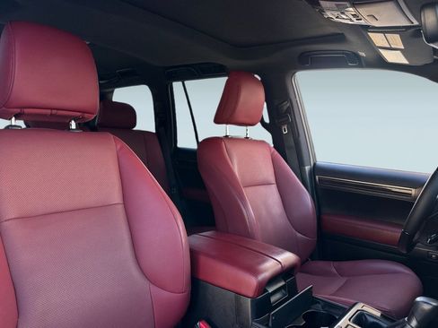 Certified 2023 Lexus GX 460 Premium image 32