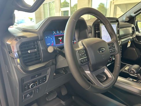 New 2026 Ford F150 Lariat w/ Equipment Group 501A Mid AWD/4WD image 21